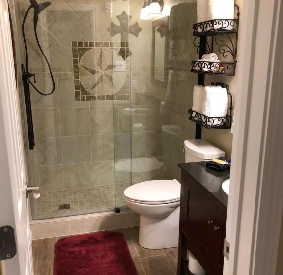 Люкс 2 Спальни, Maple Creek Bed&breakfast