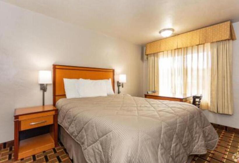 带大床的标准间, Anchor Bay Inn Near Winchester Bay