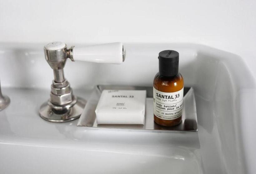 Quarto Estandar Cama King para Deficientes Físicos, The Robey, Chicago, A Member Of Design Hotels