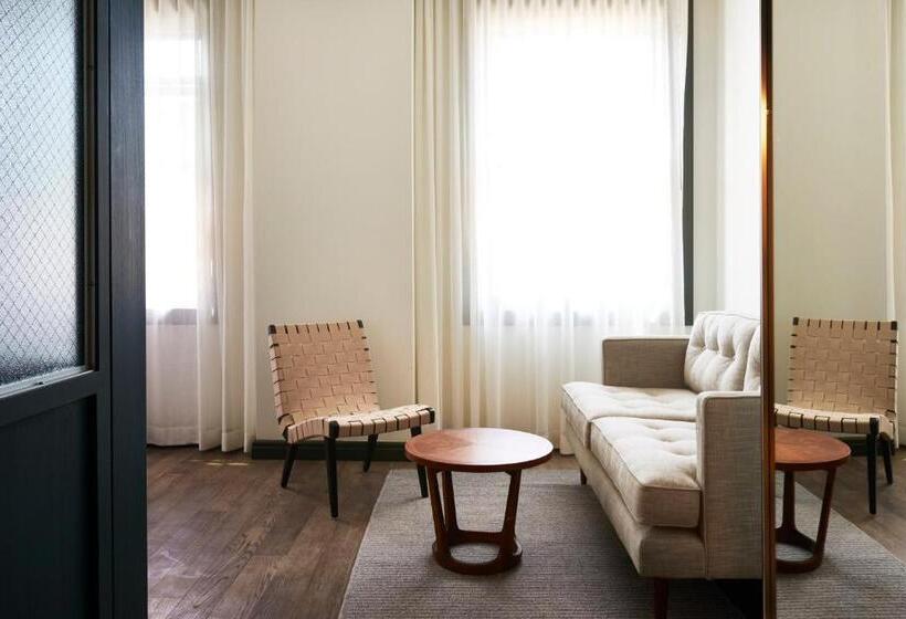 Quarto Standard Cama King para Deficientes, The Robey, Chicago, A Member Of Design Hotels