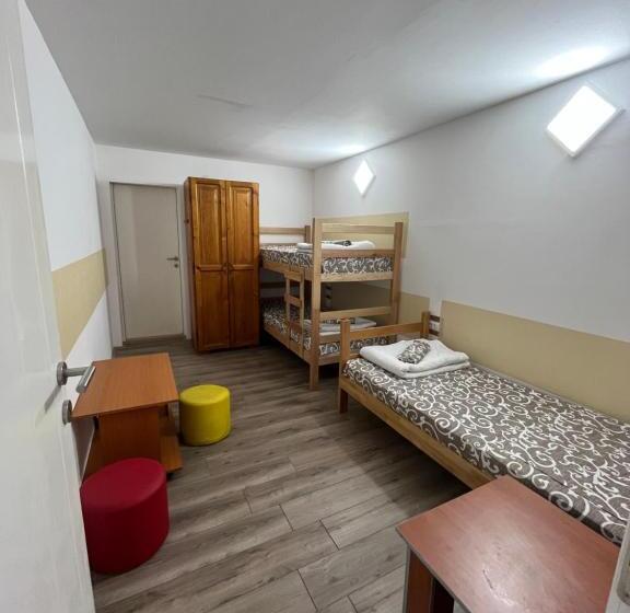 اتاق لوکس سه تخته, Rooms Asceric