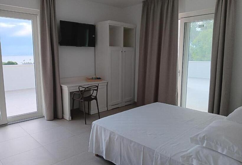Четырехместный Номер Deluxe, Villa Agapanto