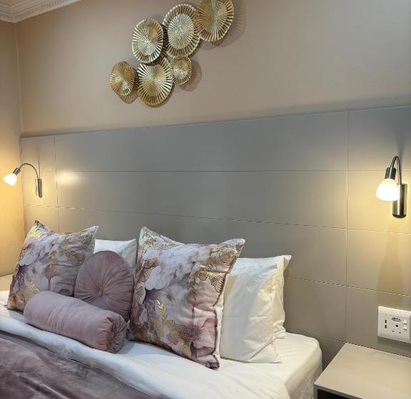 Семейный Номер Вид на Сад, Accommodation Bedfordview   Hethersett Guesthouse
