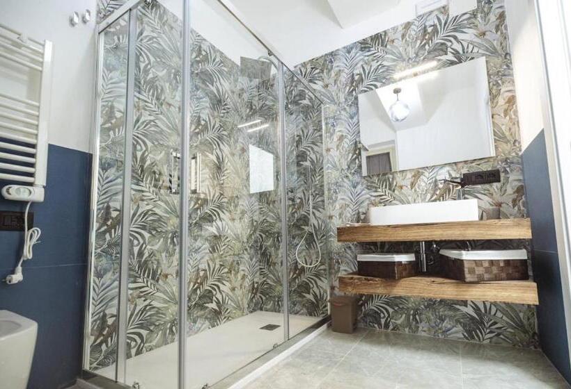 اتاق استاندارد, Casa Avignone