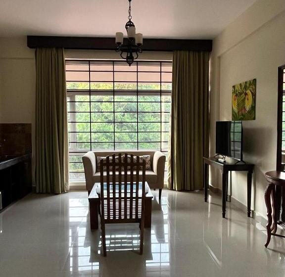 带大床的标准间, Scot Inn Hotel And Resorts