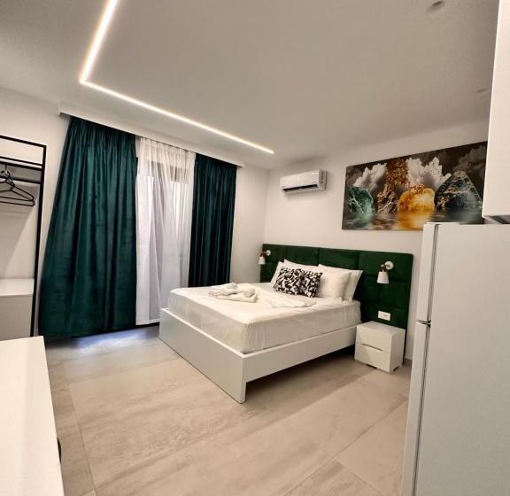 اتاق استاندارد با بالکن, Vila Mema