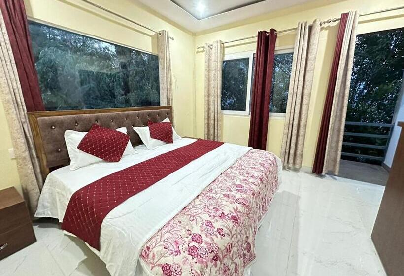 패밀리 룸, Kedar Wonderland Heli Resort, Phata