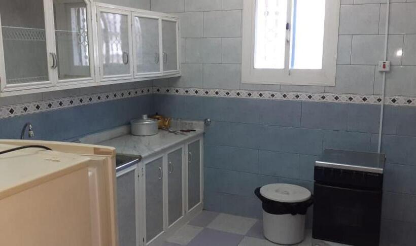 דירת חדר, ليالي السامر للشقق المخدومة