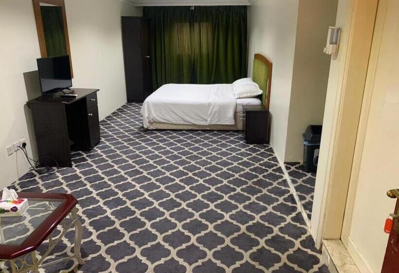 Семейный Номер, Al Aziziyah Hotel And Suites