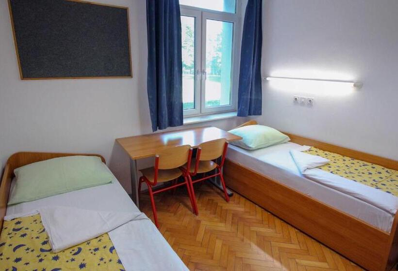 اتاق استاندارد, Dijaški Dom Bežigrad Ljubljana Hostel
