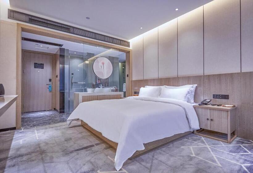 Номер Deluxe, Paco Hotel Guangzhou Baiyun Airport Liantang Metro