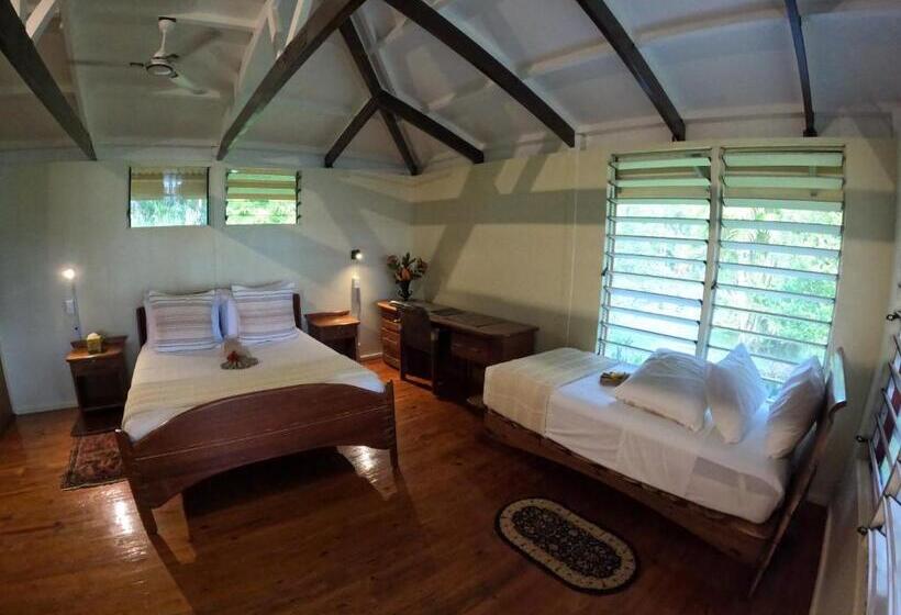 샬레, Papageno Resort & Dive