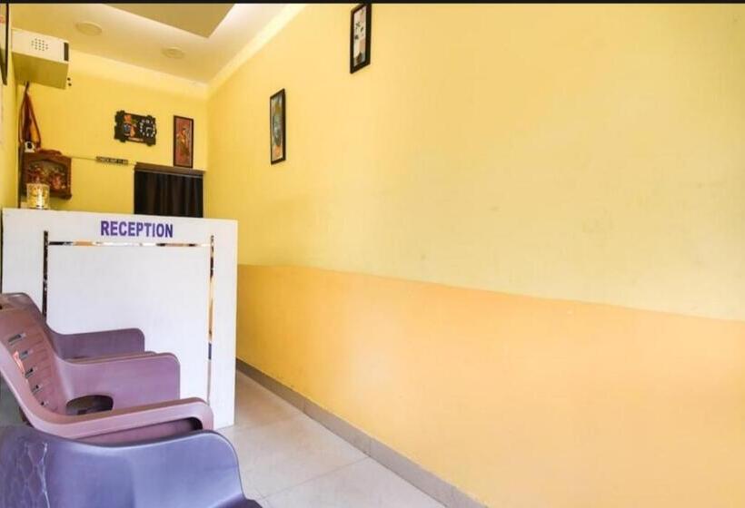 Номер Deluxe, Heritage Inn Howrah Railway Station