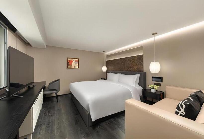 اتاق سوپریور با تخت بزرگ, Jinglai Bushe Hotel Bund Nanjing West Road Shanghai