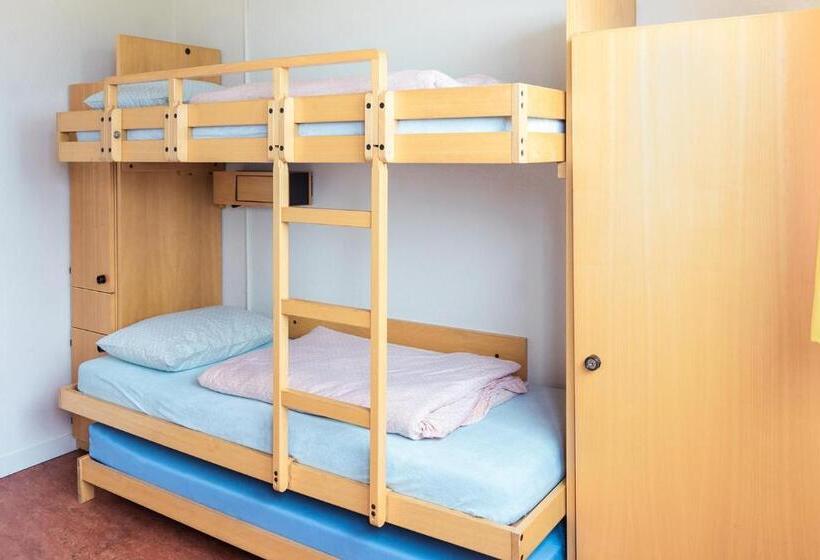 带共用浴室的标准房间, St. Gallen Youth Hostel