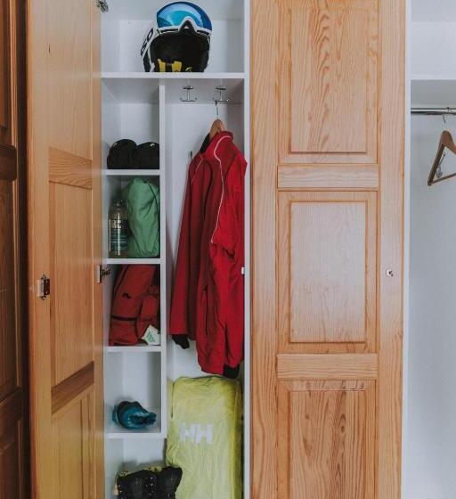 Семейный Номер Совместный Санузел, Kuerkievari Kuerhostel