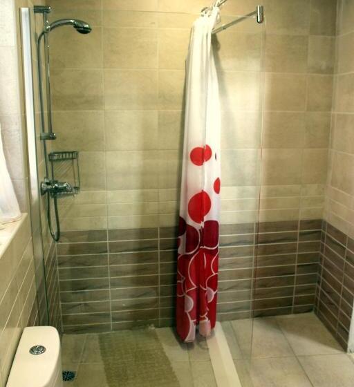 اتاق استاندارد, Il Wileġ Bed & Breakfast