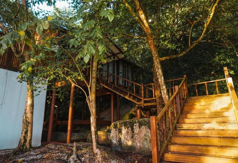 اتاق استاندارد با بالکن, Japamala Resort By Samadhi Age 12 And Above Only