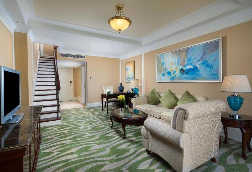 Люкс Дюплекс, Crowne Plaza Ocean Spring Resort, An Ihg