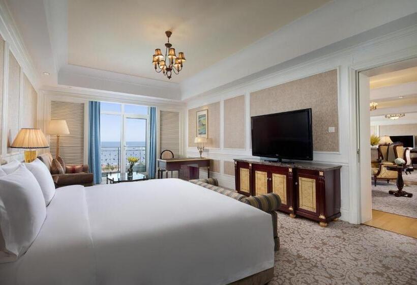 Люкс Повышенной Комфортности, Crowne Plaza Ocean Spring Resort, An Ihg