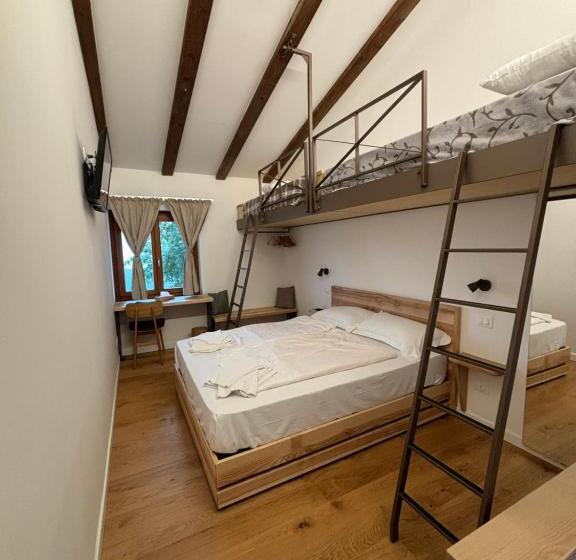 Четырехместный Номер Deluxe, La Planina