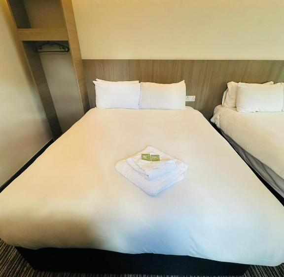 Семейный Номер Deluxe, My Motel Glasgow Airport