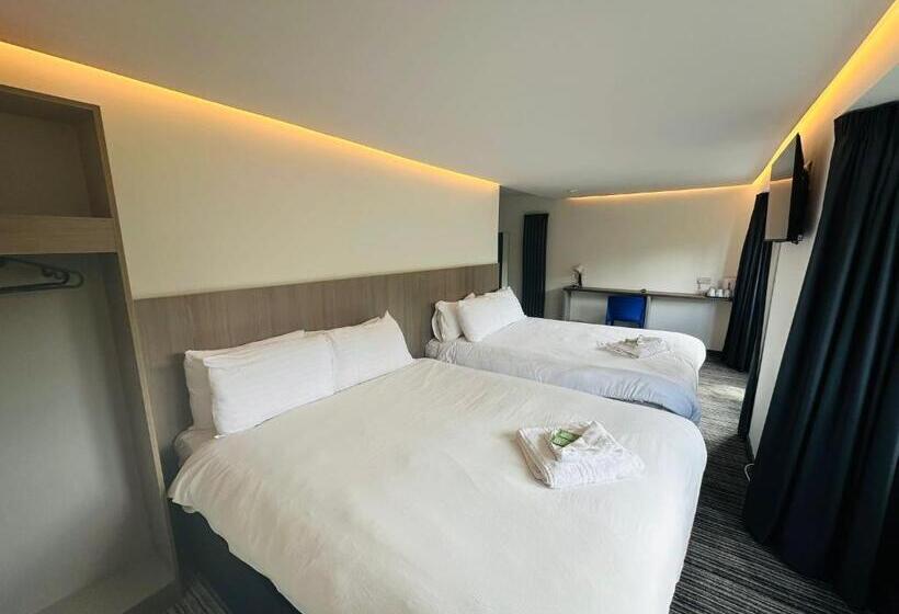 Семейный Номер Deluxe, My Motel Glasgow Airport