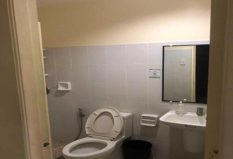 디럭스 룸, Camarin Prime