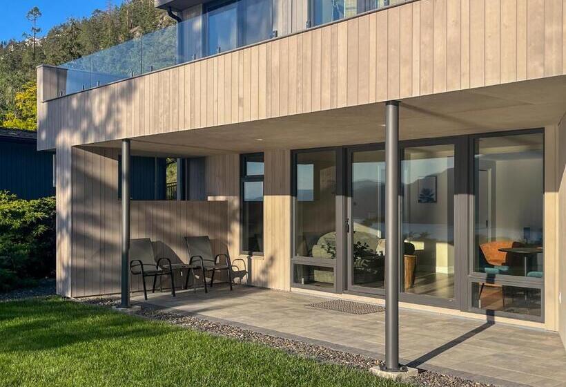 Номер Superior, Kelowfornia Lakeview Retreat