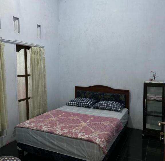 标准间, Harmoni Guest House Tumpak Sewu