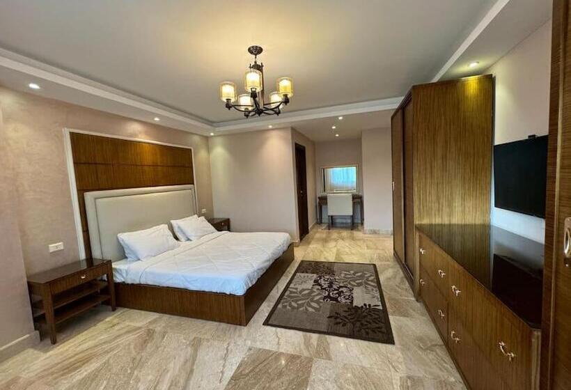 3 Bedroom Premium Apartment, Elegance Tower