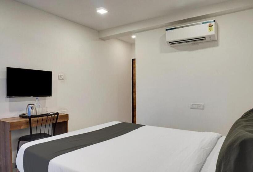 اتاق استاندارد, Oyo R P Hospitality
