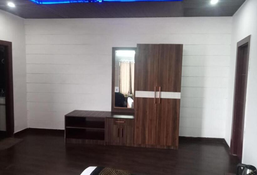 스탠다드 룸 킹사이즈 침대, Blue Lotus Resort