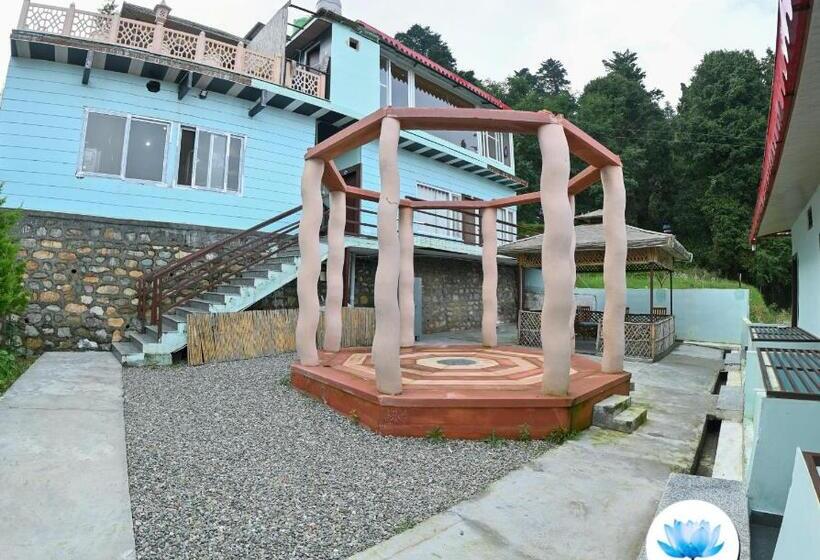 스탠다드 발코니 룸, Blue Lotus Resort