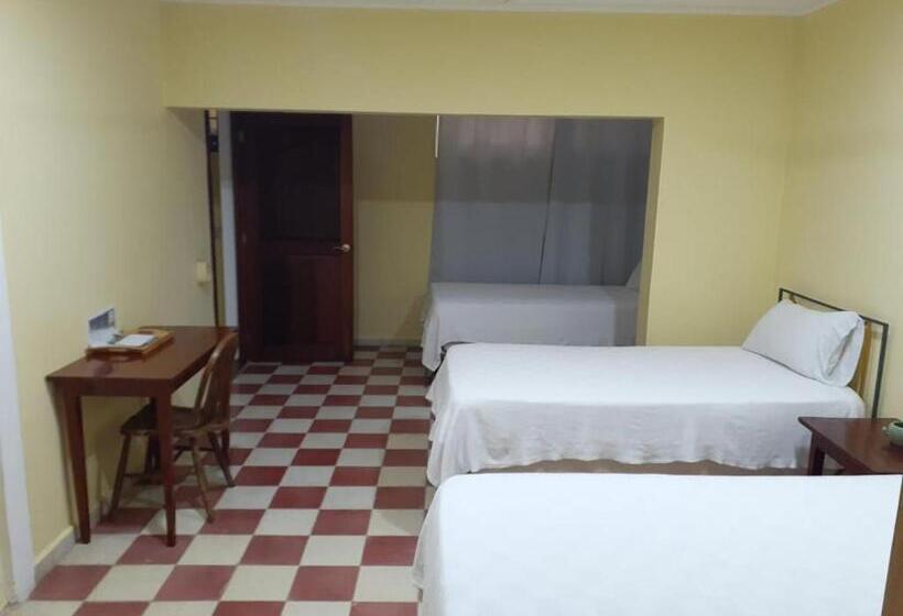 Трежместный Номер Economy, Villa Carolina Bed And Breakfast