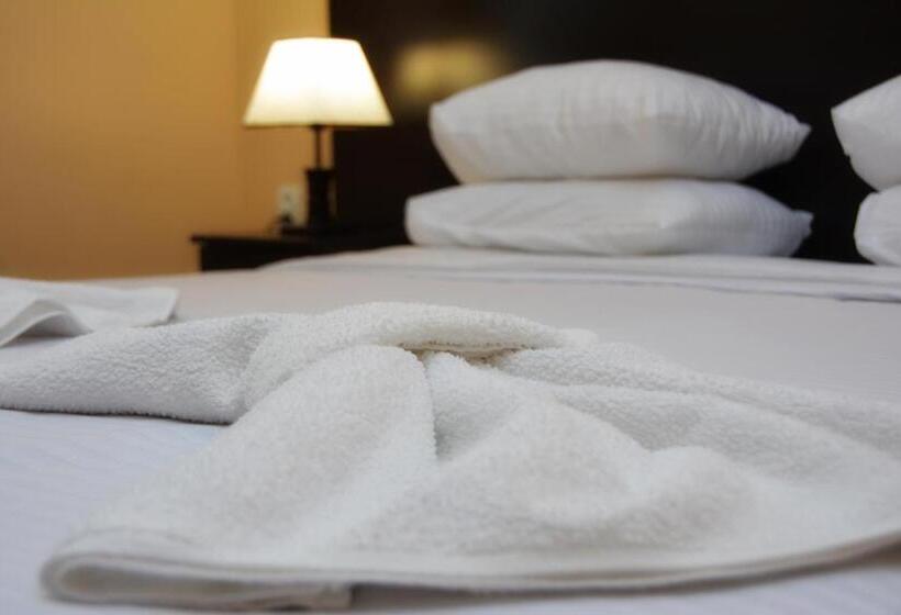 Номер Комфорт, Vayk Hotel And Tourism Center
