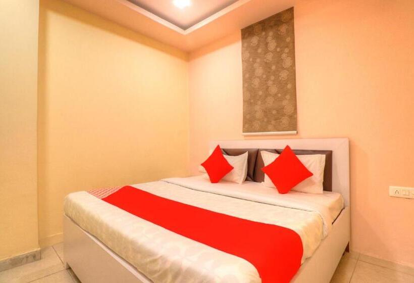 Трехместный Номер Классика, Oyo 67351 Hotel Deep Plaza