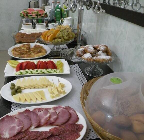 디럭스 패밀리 룸, Mia Casa Hotel Yerevan