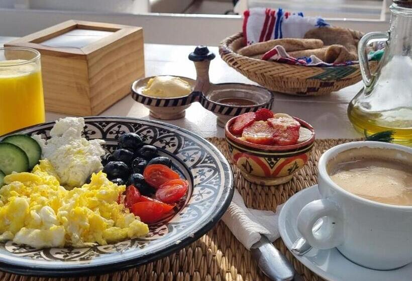 스위트, Riad Dari