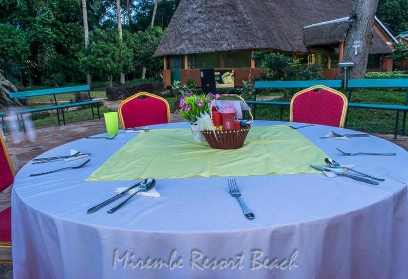 اتاق لوکس, Mirembe Resort Beach
