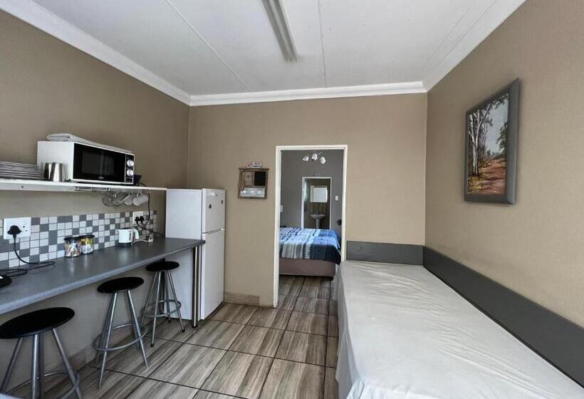 Номер Стандарт, Khaya4u Guesthouse
