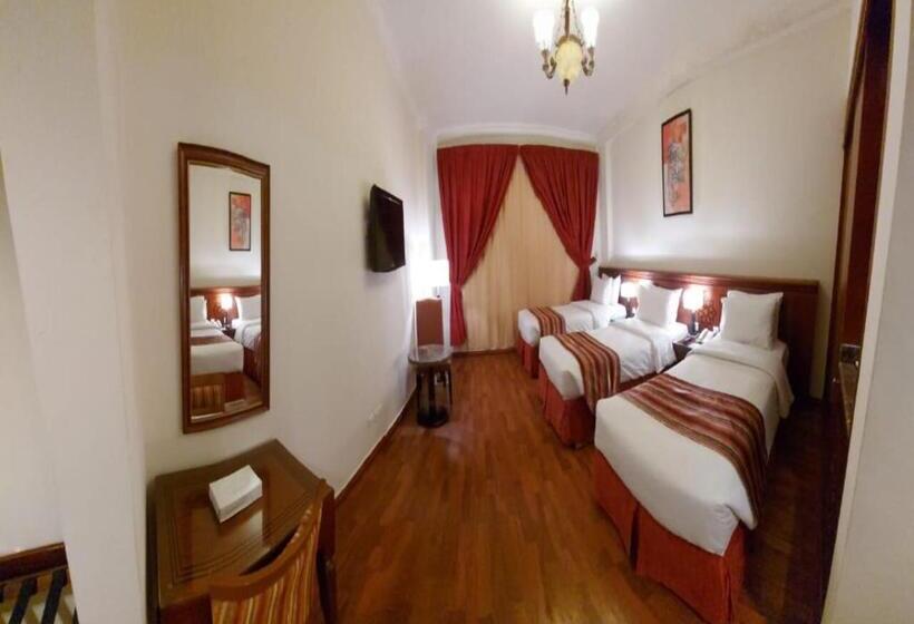 חדר סטנדרט לשלושה, Rotana Al Mesk