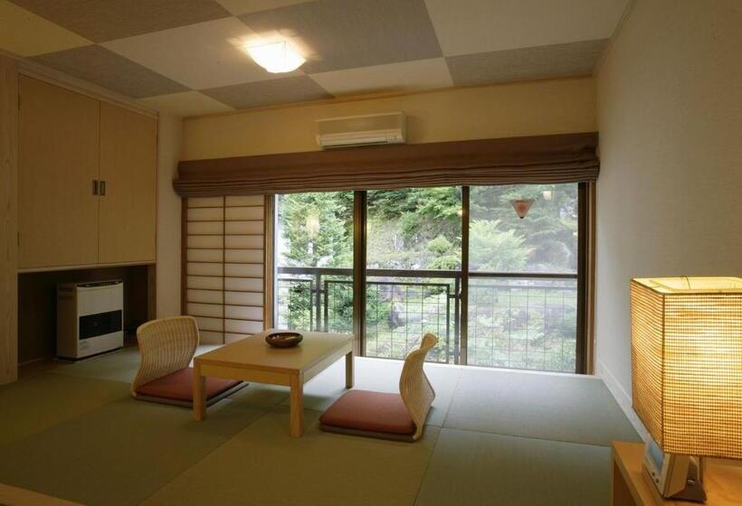 Номер Стандарт, Hishino Onsen Tokiwakan