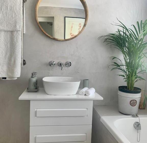 스위트, Beluga Of Constantia Guest House