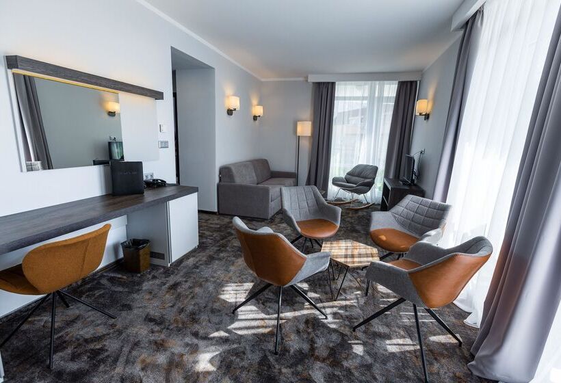 Президентский Люкс, Best Western Plus Premium Inn