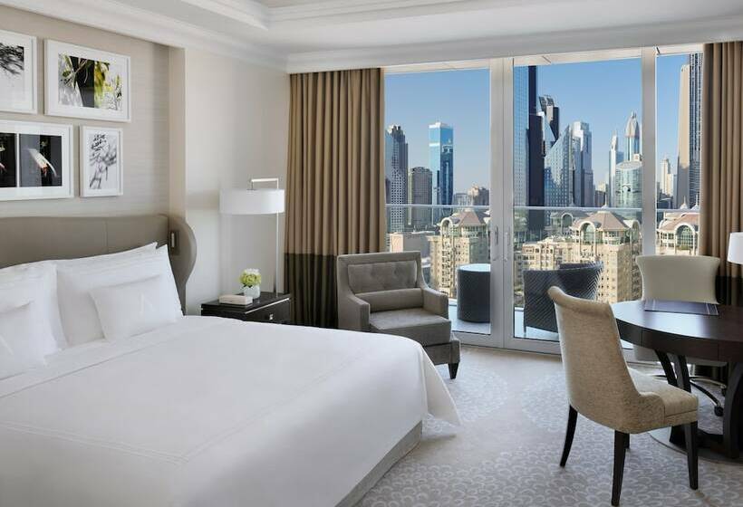 Номер Deluxe, Kempinski The Boulevard Dubai