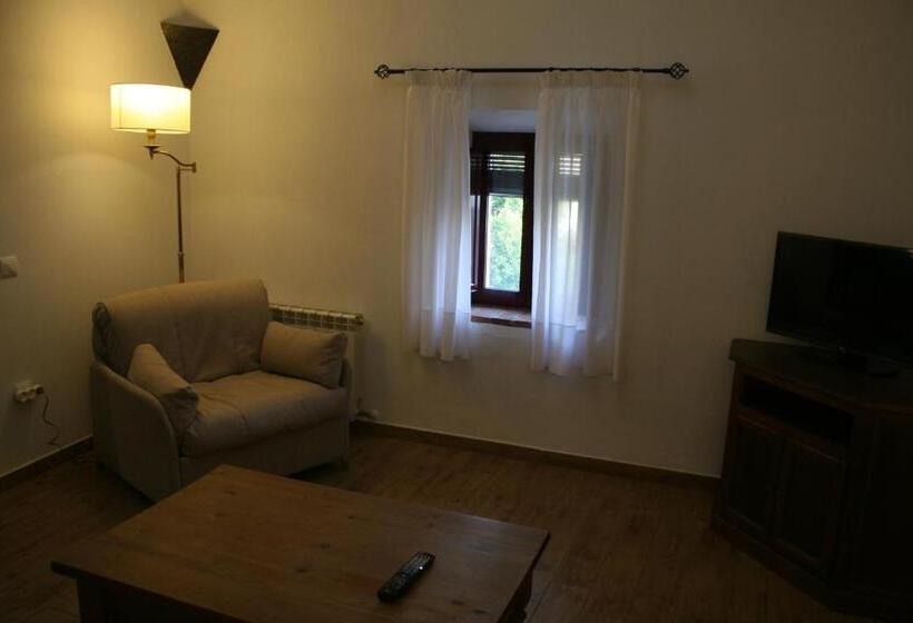 جناح دوبلكس, Rural Las Grullas