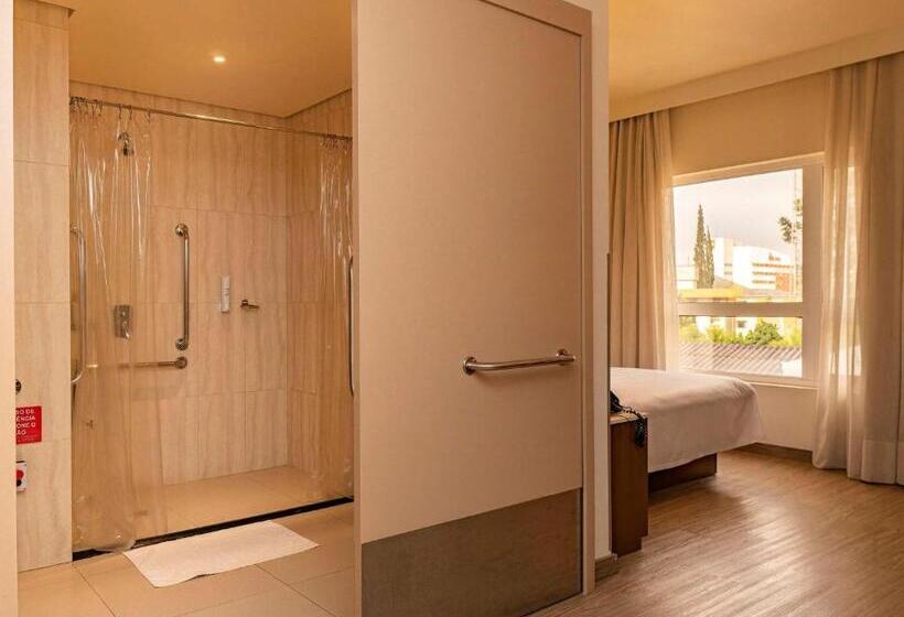 장애인을 위한 스탠다드 룸, Ibis Styles Curitiba Aeroporto