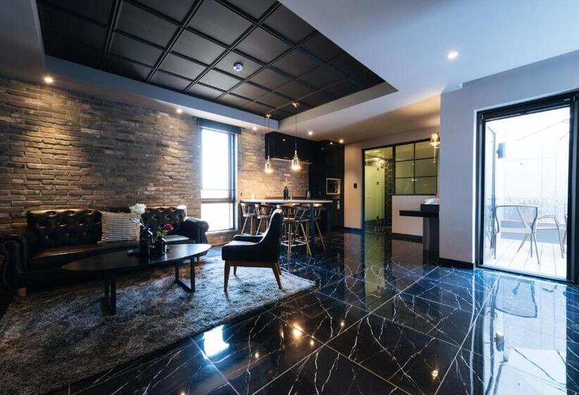 Люкс, Boutique Hotel Xym Pyeongtaek