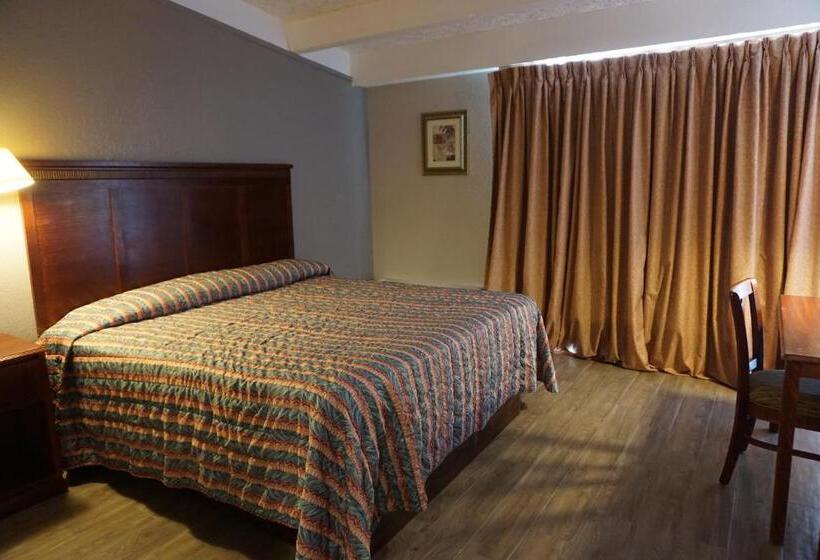 适合残疾人士使用的带超级大床的标准间, Rodeway Inn